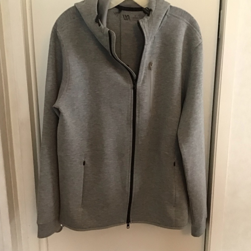 VRST 🔥 piece Gray Long Sleeve Pinnacle Fleece Full Zip Hoodie Cool look